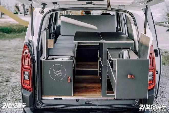 露营车城市停车无忧！一车双用解锁新生活pg电子模拟器免费试玩雪铁龙迷你电动(图5)