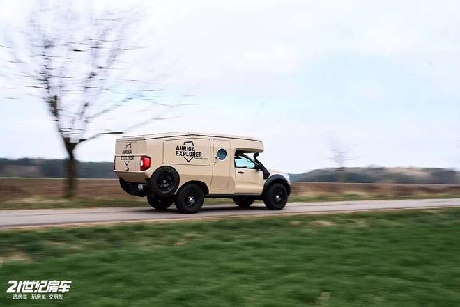 Auriga Explorer越野露营车pg模拟器双备胎+流线车身！德国初创(图7)