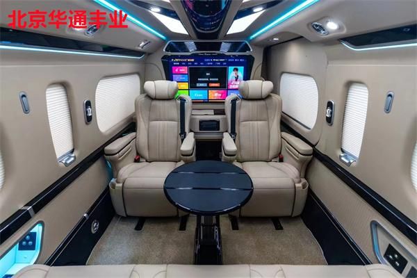 田海狮7座带卫生间商旅版房车电子pg游戏北京丰田4s店丰(图2)